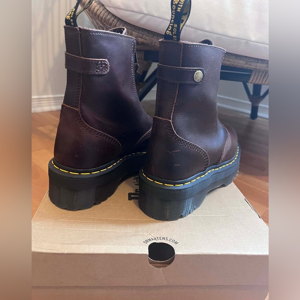 Dr. Martens Jetta dark Brown Leather Boots with Zipper - Picture 3 of 4